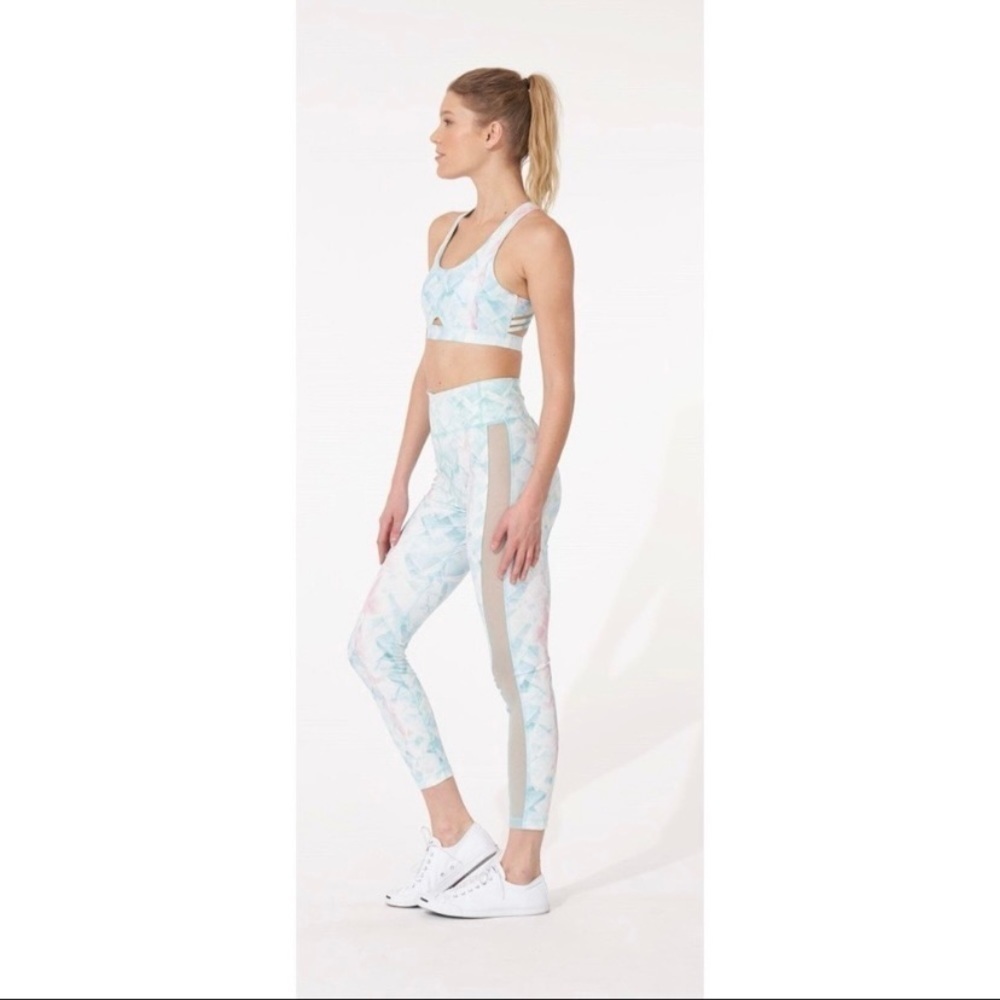 Thrive Societe Printed Clearwater Leggings